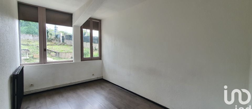 Appartement 4 pièces de 84 m² à Rives (38140)