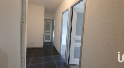 Appartement 4 pièces de 84 m² à Rives (38140)