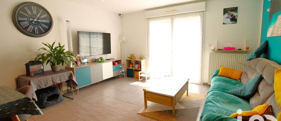 Town house 4 rooms of 78 m² in Liancourt (60140)