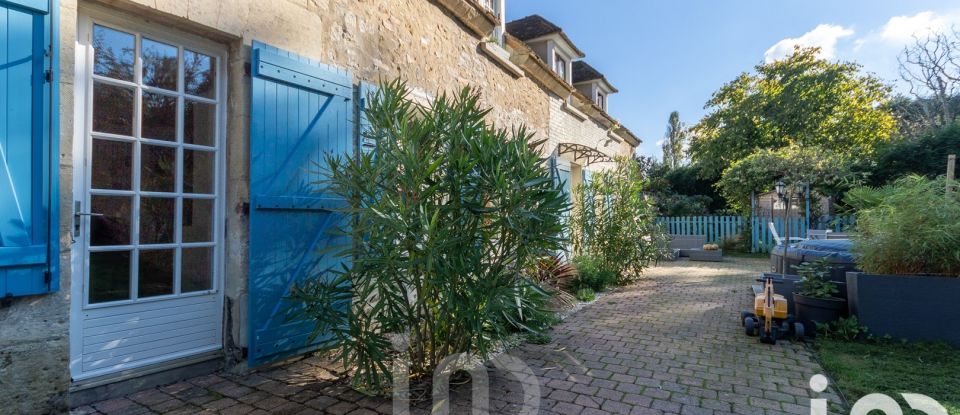 Longere 5 rooms of 138 m² in Montjavoult (60240)