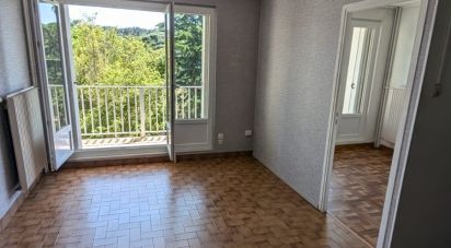 Apartment 1 room of 32 m² in Neuville-sur-Saône (69250)