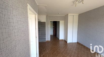 Apartment 1 room of 32 m² in Neuville-sur-Saône (69250)