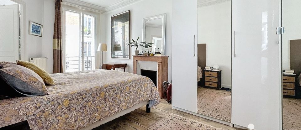 Appartement 3 pièces de 72 m² à Paris (75018)