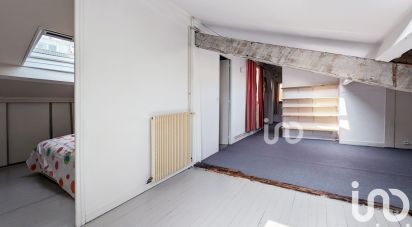 Duplex 3 rooms of 55 m² in Paris (75013)