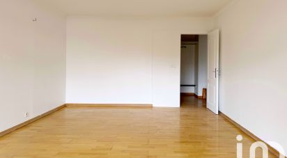 Apartment 3 rooms of 67 m² in Paris (75019)