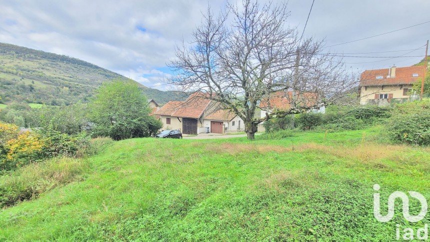 Land of 686 m² in Vaulnaveys-le-Bas (38410)