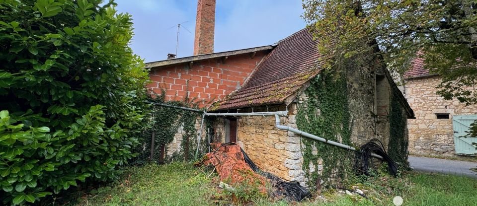 Maison 1 pièce de 107 m² à Concorès (46310)