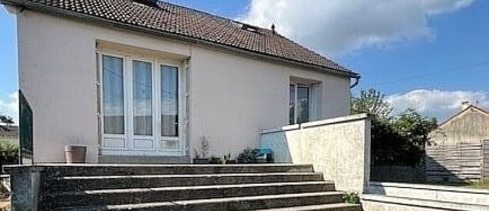 Traditional house 5 rooms of 76 m² in Denonville (28700)