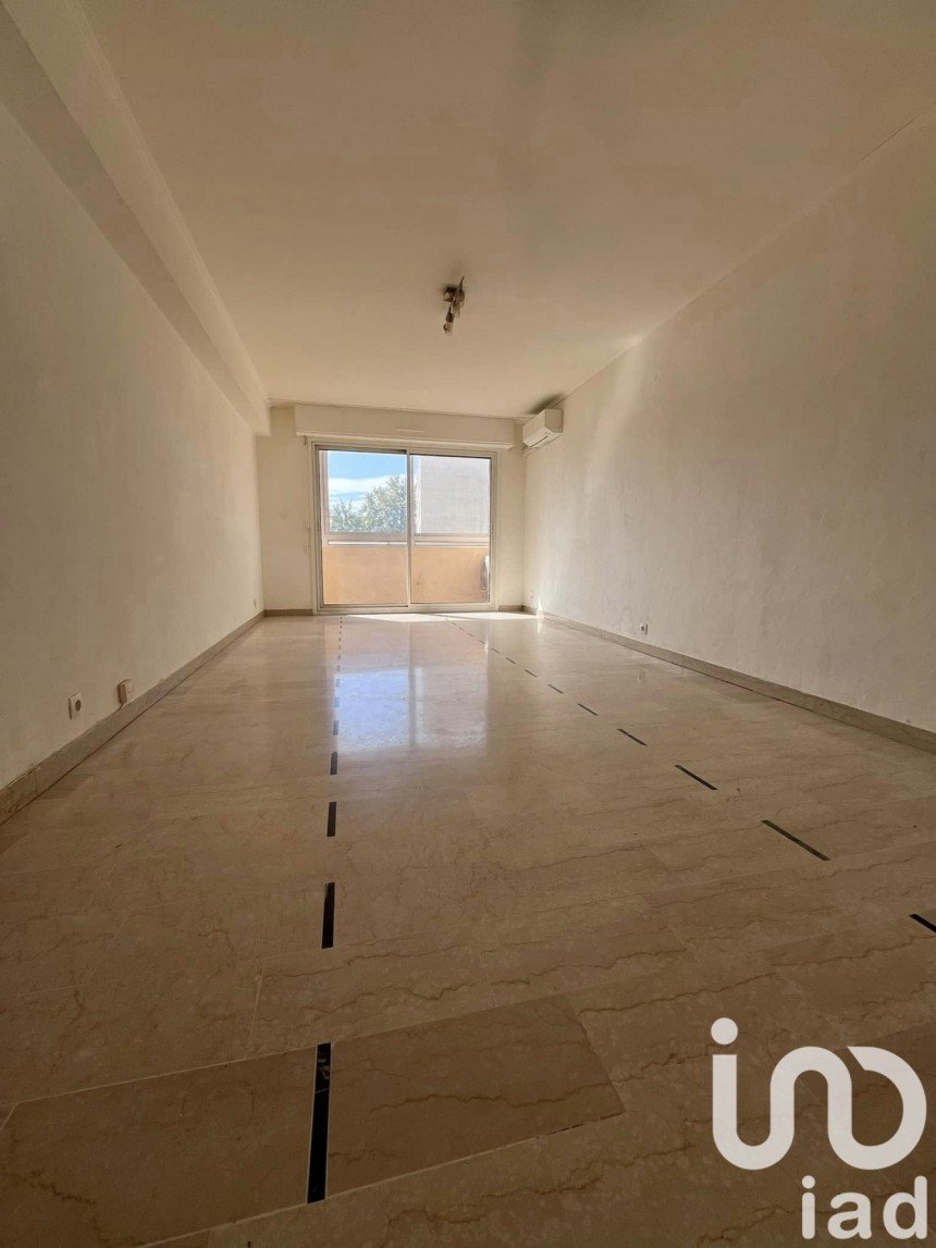 Appartement 3 pièces de 84 m² à Marseille (13010)