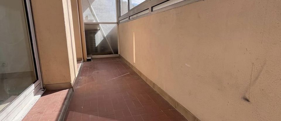 Appartement 3 pièces de 84 m² à Marseille (13010)