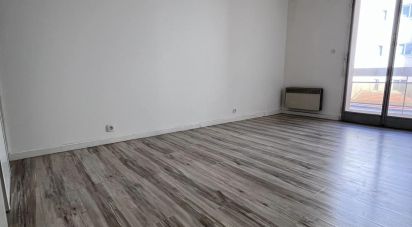 Apartment 3 rooms of 84 m² in Marseille (13010)