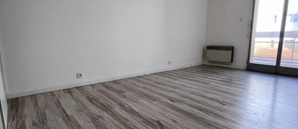 Appartement 3 pièces de 84 m² à Marseille (13010)