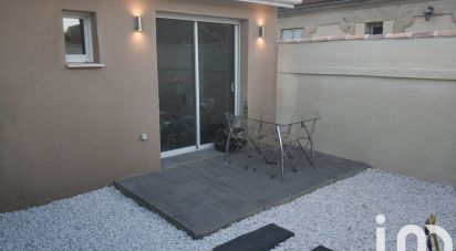 Maison 1 pièce de 20 m² à Saint-Yzan-de-Soudiac (33920)