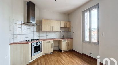 Appartement 3 pièces de 61 m² à Le Puy-en-Velay (43000)