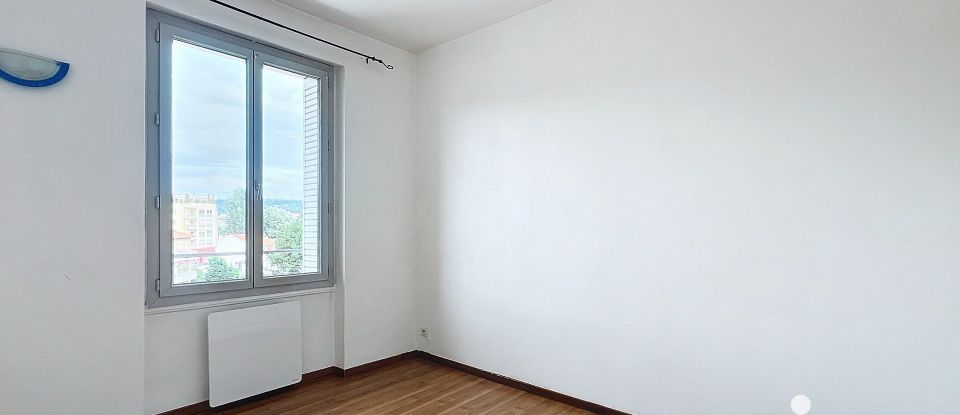 Appartement 3 pièces de 61 m² à Le Puy-en-Velay (43000)