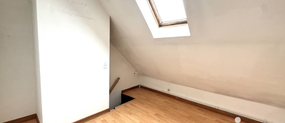 Maison 3 pièces de 85 m² à Sin-le-Noble (59450)