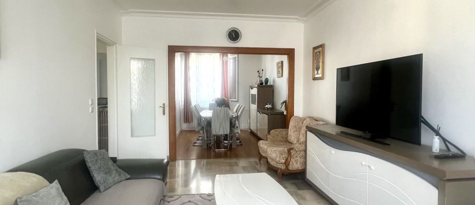 Maison 9 pièces de 180 m² à Stains (93240)