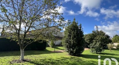 Maison traditionnelle 5 pièces de 165 m² à Saint-Sylvestre-Pragoulin (63310)