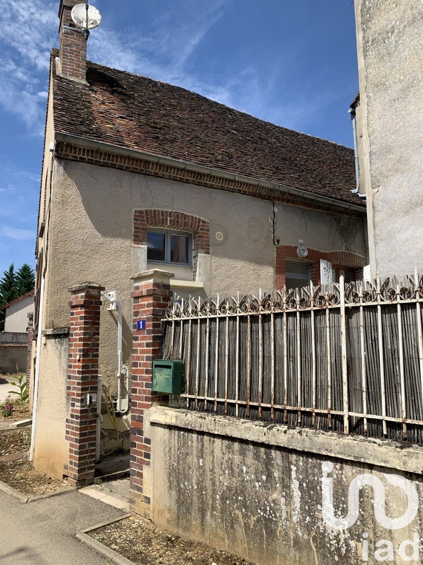 Maison 2 pièces de 42 m² à Armeau (89500)