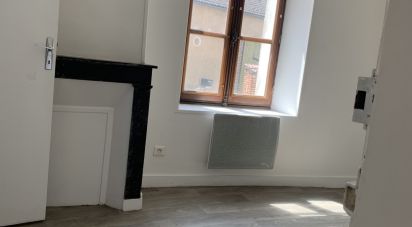 Maison 2 pièces de 42 m² à Armeau (89500)