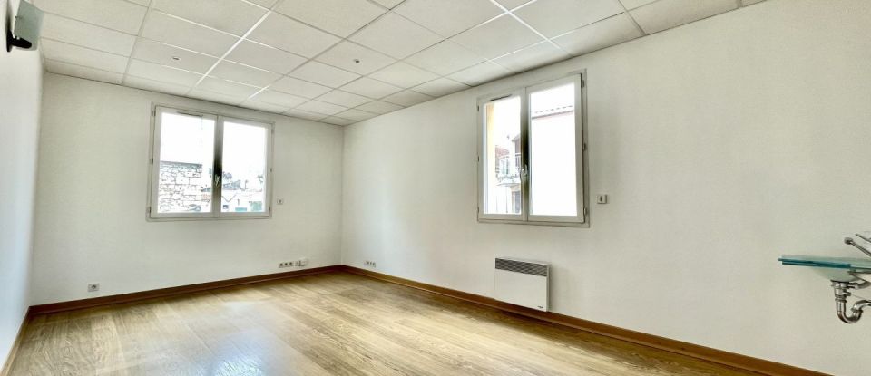 Local d'activités de 205 m² à Lunel (34400)