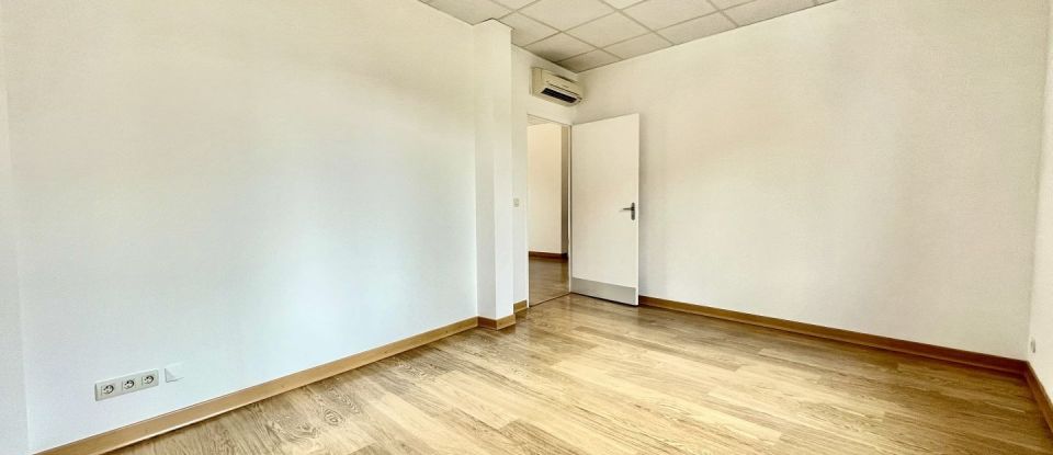 Local d'activités de 205 m² à Lunel (34400)