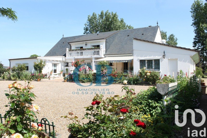 Maison 16 pièces de 584 m² à Ivry-le-Temple (60173)