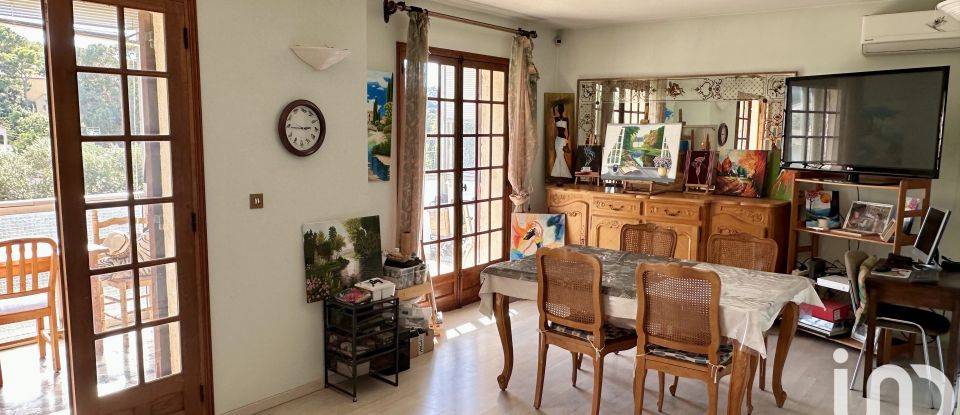 Traditional house 5 rooms of 124 m² in La Seyne-sur-Mer (83500)