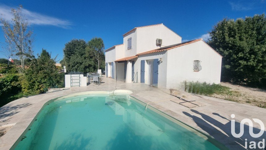 House 5 rooms of 113 m² in Nans-les-Pins (83860)