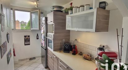 Apartment 3 rooms of 73 m² in Marignane (13700)