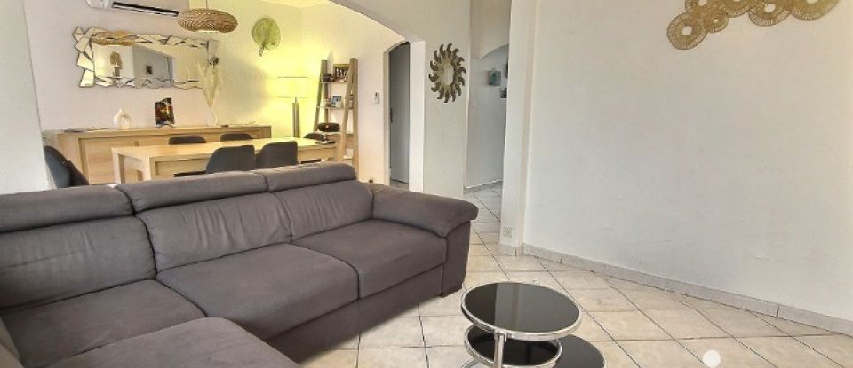 Apartment 3 rooms of 73 m² in Marignane (13700)