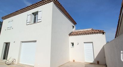 Maison traditionnelle 5 pièces de 140 m² à Brue-Auriac (83119)