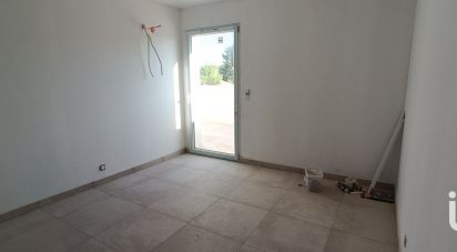 Maison traditionnelle 5 pièces de 140 m² à Brue-Auriac (83119)