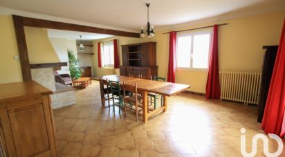 Maison 12 pièces de 241 m² à Saint-Cyprien (24220)