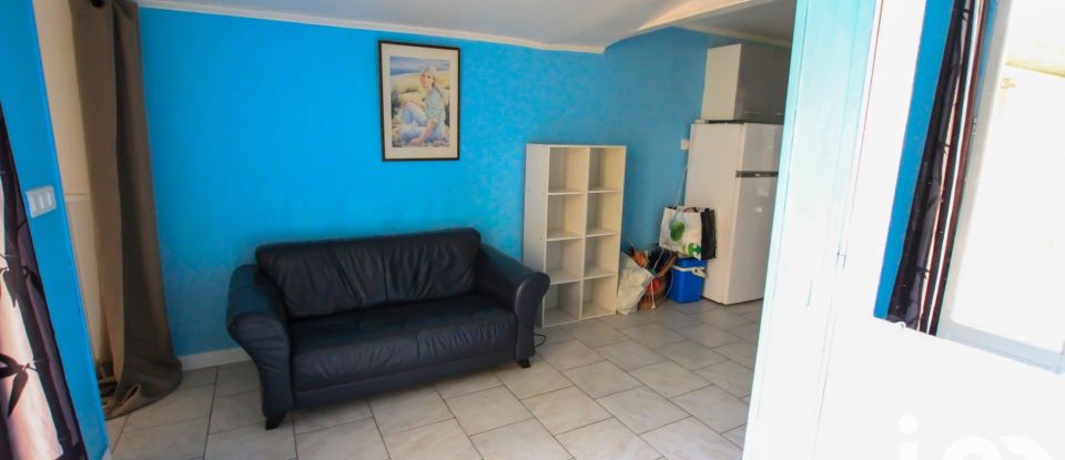 Maison 12 pièces de 241 m² à Saint-Cyprien (24220)