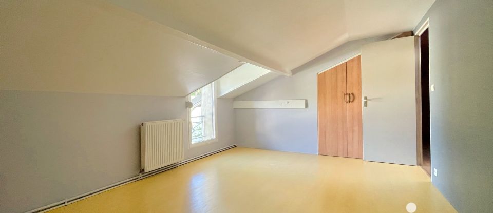 Town house 4 rooms of 87 m² in Maule (78580)