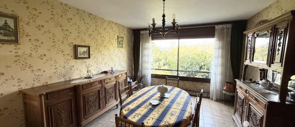 Traditional house 7 rooms of 153 m² in Capdenac (46100)