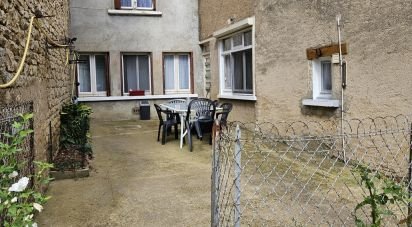 House 7 rooms of 149 m² in MONTARLOT-LES-CHAMPLITTE (70600)