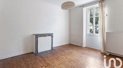 Maison traditionnelle 6 pièces de 180 m² à Nantes (44100)