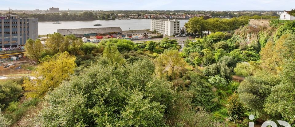 Maison traditionnelle 6 pièces de 180 m² à Nantes (44100)