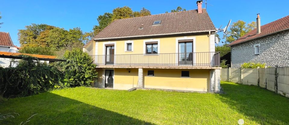 Maison 5 pièces de 115 m² à Montereau-Fault-Yonne (77130)