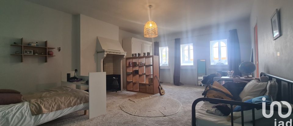 Maison de ville 8 pièces de 347 m² à Bordeaux (33000)