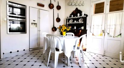 Traditional house 6 rooms of 192 m² in Esperce (31190)