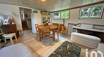 House boat 4 rooms of 180 m² in Les Mureaux (78130)