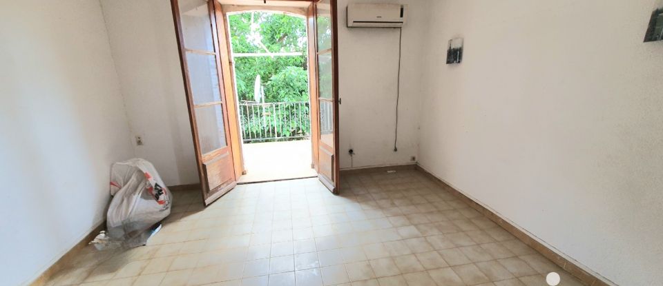 Maison 4 pièces de 90 m² à Servian (34290)