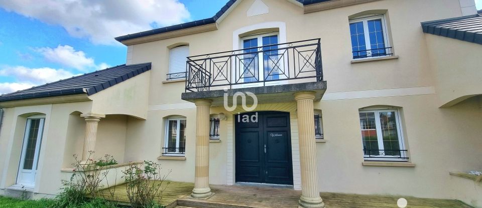 Maison 5 pièces de 185 m² à Lœuilly (80160)