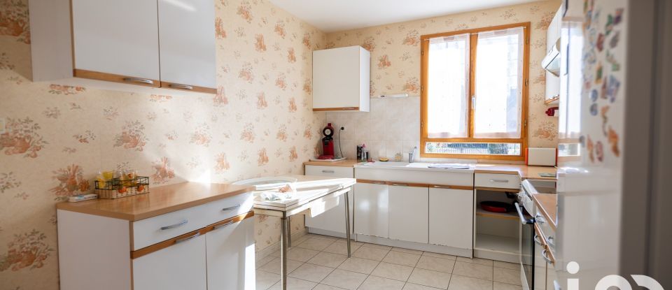 Maison 4 pièces de 77 m² à Vennecy (45760)