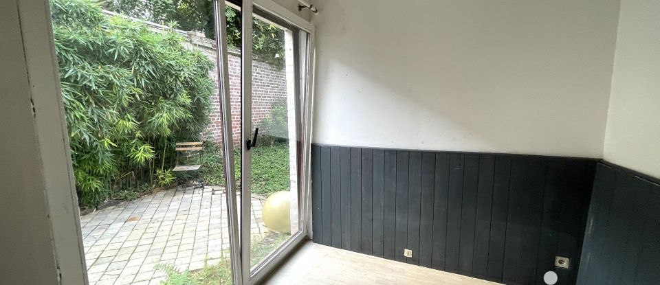 Apartment 3 rooms of 55 m² in Lille (59000)