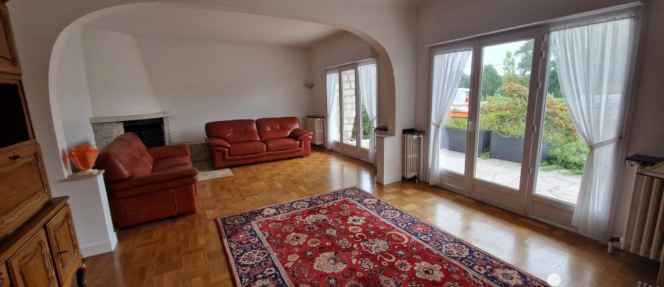 House 4 rooms of 113 m² in Saint-Mammès (77670)