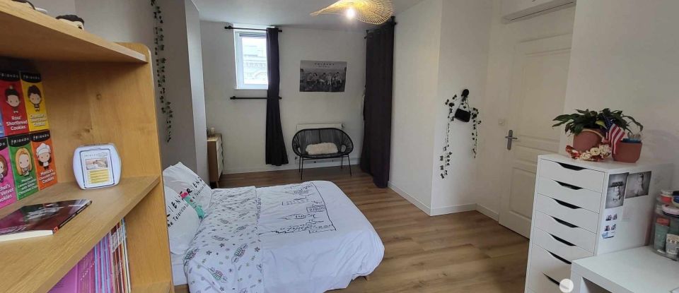 Appartement 5 pièces de 188 m² à Tourcoing (59200)